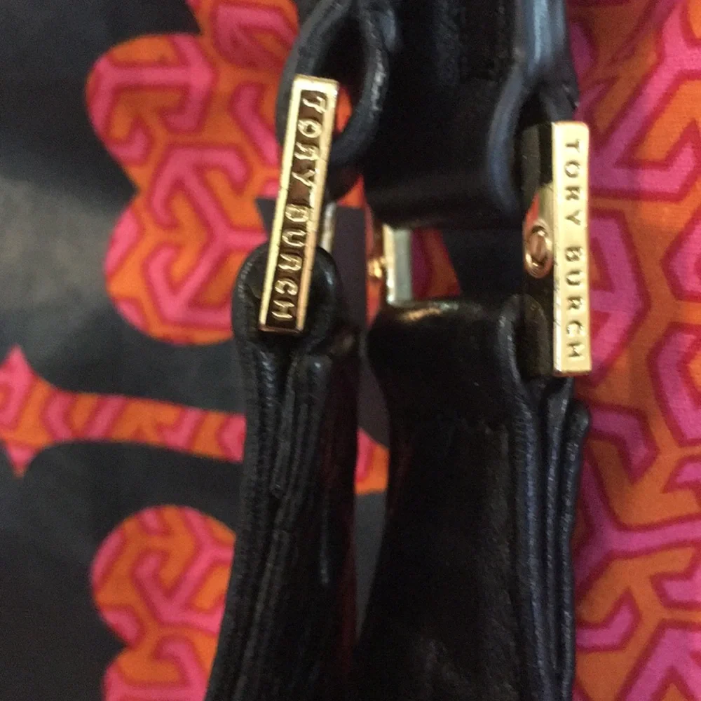 Tory Burch Black Leather Shoulder Bag